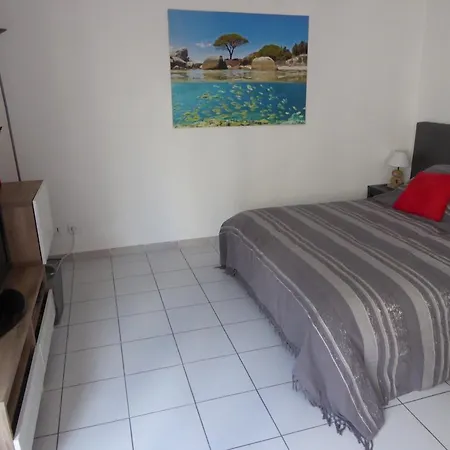Apartment Les Arceaux *